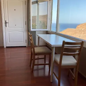 apartamento-luminoso-en-las-coloradas.in-canary-islands.com/